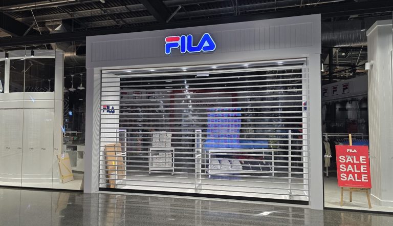 clear roller shutter